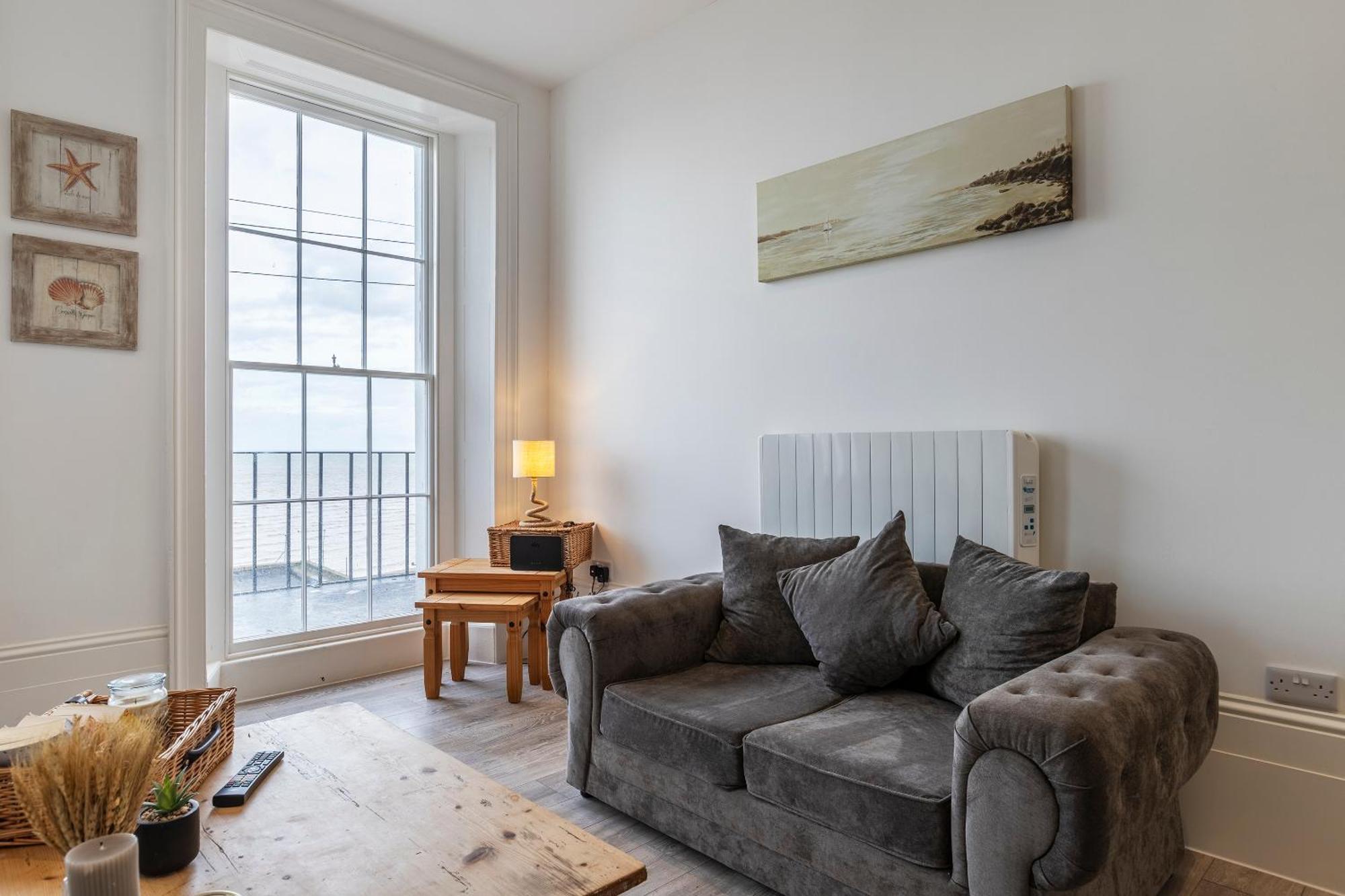 Apartment Seaside Escape *